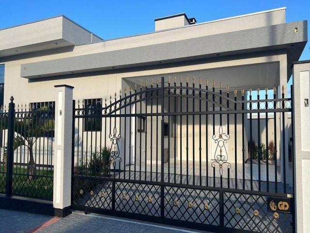 #33 - Casa para Venda em Tijucas - SC