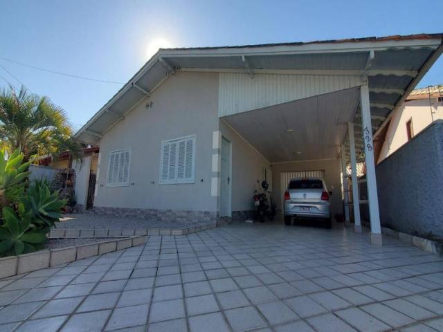 #325 - Casa para Venda em Tijucas - SC