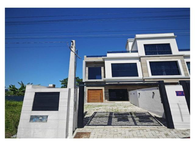 #377 - Casa para Venda em Bombinhas - SC