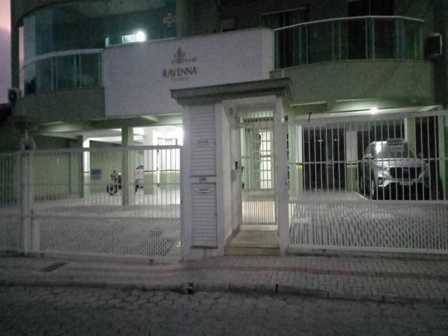 #409 - Apartamento para Venda em Bombinhas - SC