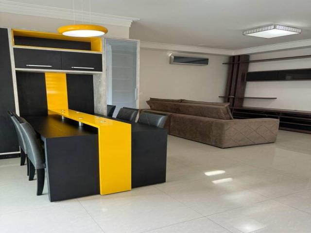#423 - Apartamento para Venda em Porto Belo - SC